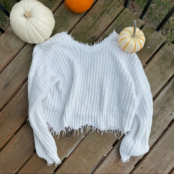 Wildfox Palmetto Distressed Reversible V Neck Sweater - Picture 9 of 9